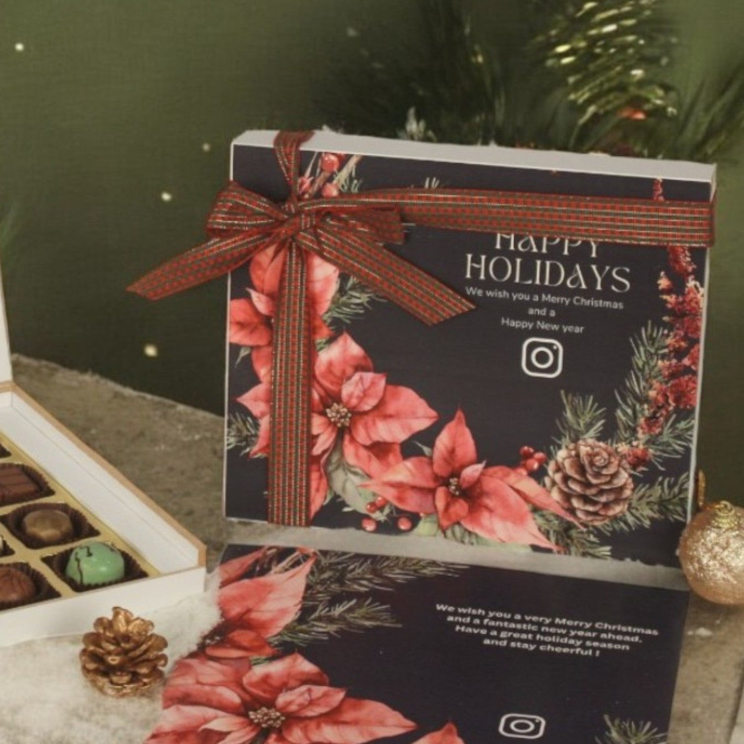 ZOROY Personalised Customised Photo Printed Wooden Chocolate Gift Box of 16 - Christmas Gift and New Year with Company Name, Brand Logo printed on Chocolates and Personalised Message Card