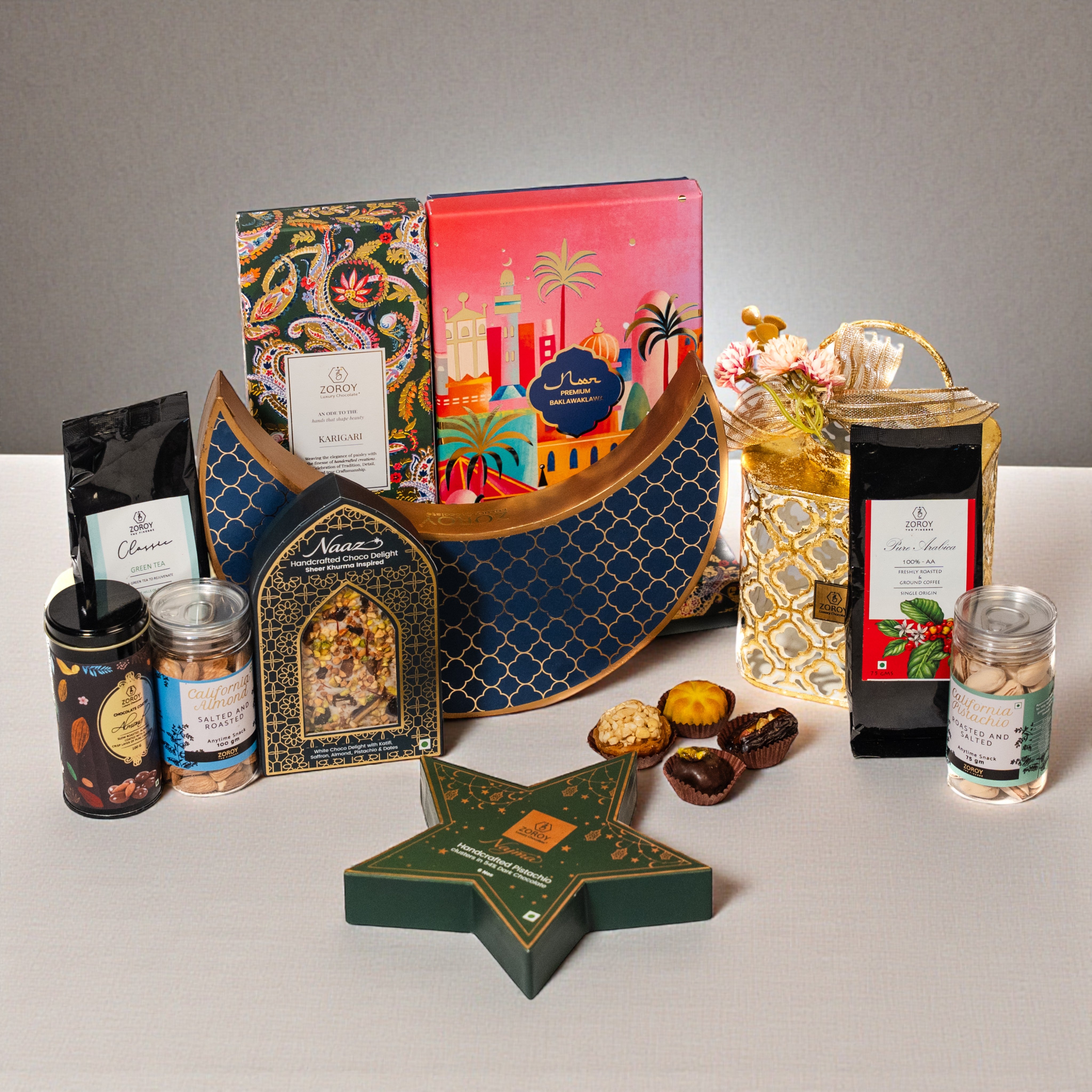 ZOROY Bahaar Luxury Eid & Ramadan Hamper – Mamouls, Chocolates, Baklava, Dates, Nuts, Lantern & Tea