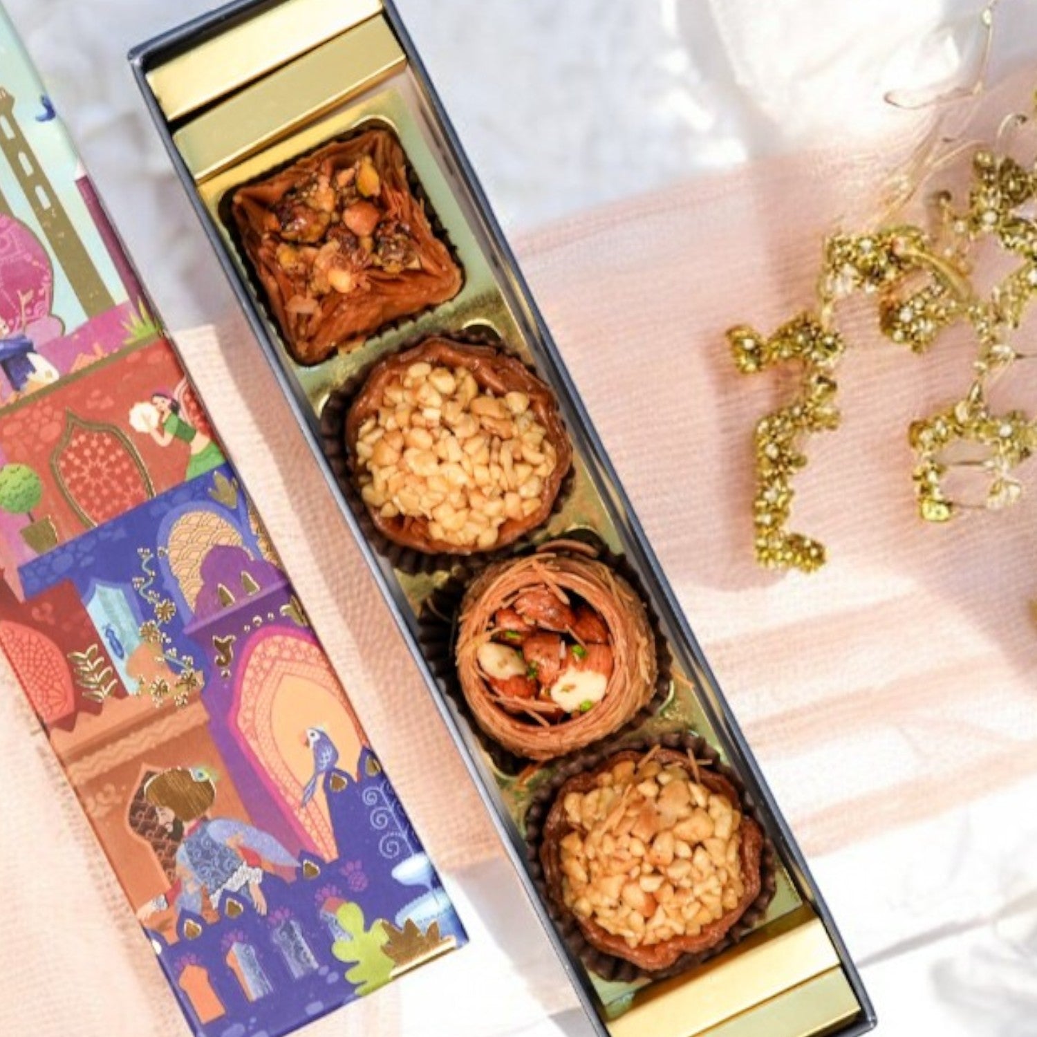 ZOROY Noor Premium Traditional Authentic Turkish Baklava – 4 Piece Assorted Gift Box, 88 g -  Middle Eastern Delight with Rich Nuts & Honey | Perfect Sweets for Special Occasions, Festivities, Gifting and Snacking