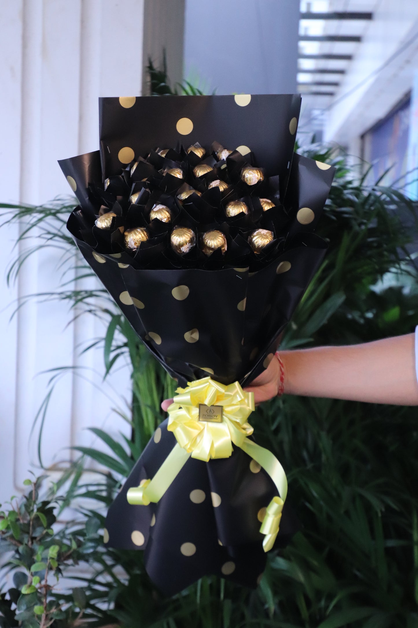 Chocolate Hand Crafted Classic Bouquet with 20 chocolates - Bangalore Only