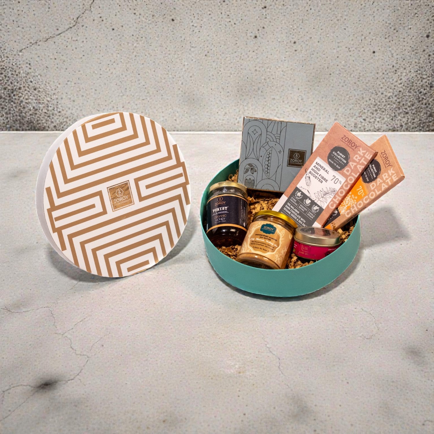 ZOROY Conscious Indulgence Guilt-Free Gourmet Hamper | No Added Sugar Chocolates, Bean-to-Bar, Honey & Almond Butter