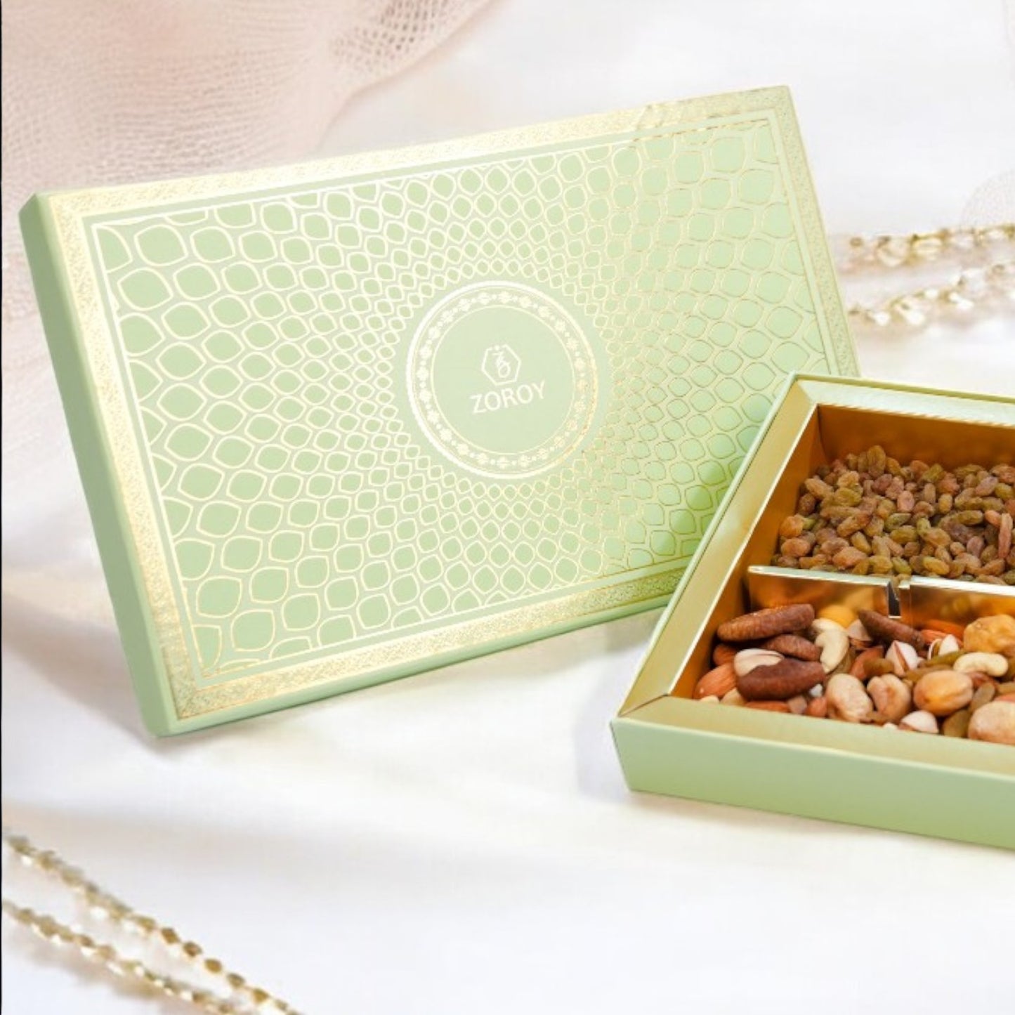 ZOROY Green Peacock Gift Hamper Box of Dry Fruits 800g – Assorted Premium Nut Collection of Almond, Cashew, Raisins, Mixed Dryfruits - Ideal pack for Diwali Festive and Corporate Gifting