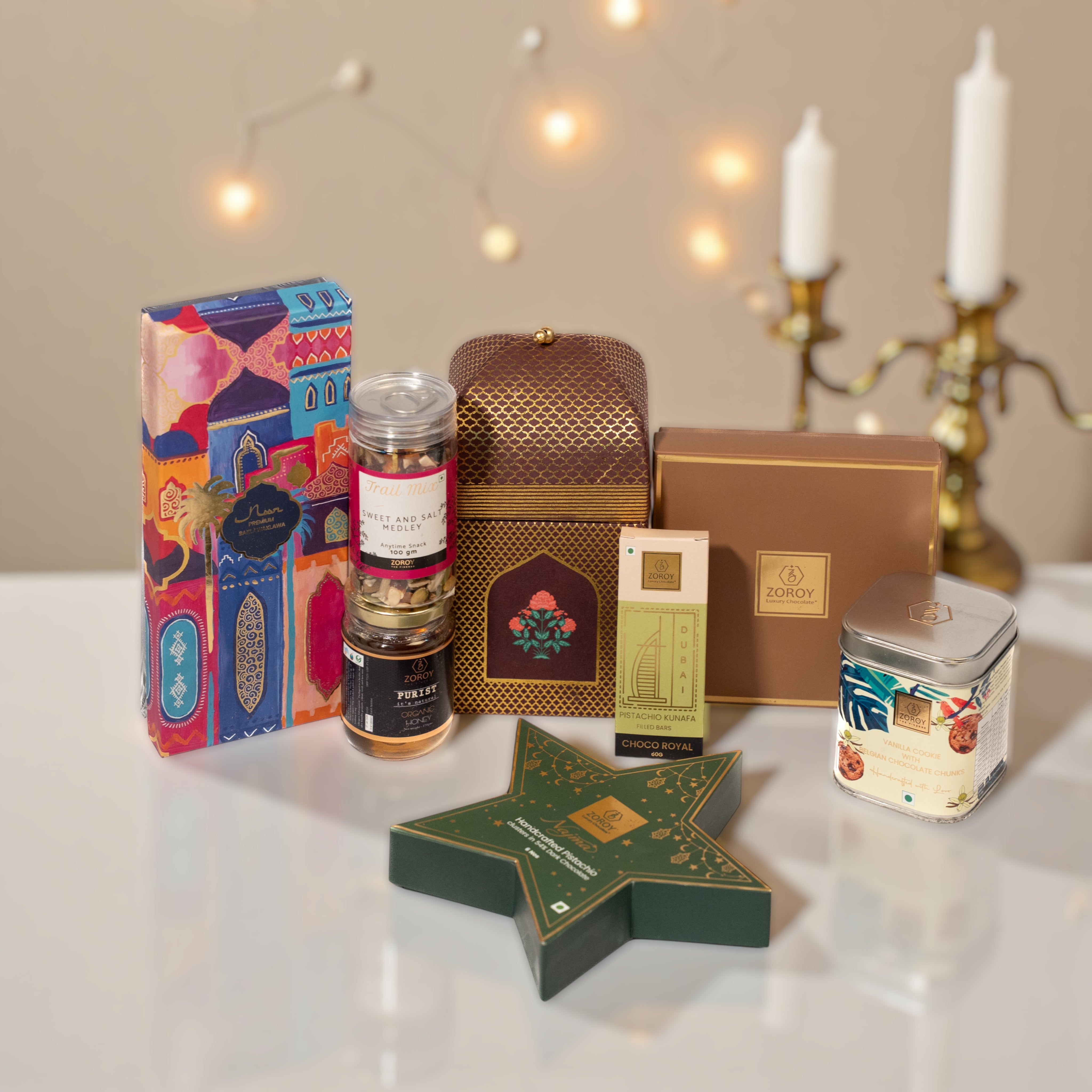 ZOROY Eid & Ramadan Gift Basket – Mehar Minar Box, Noor Baklawa, Chocolate, Cookies, Honey & Nuts