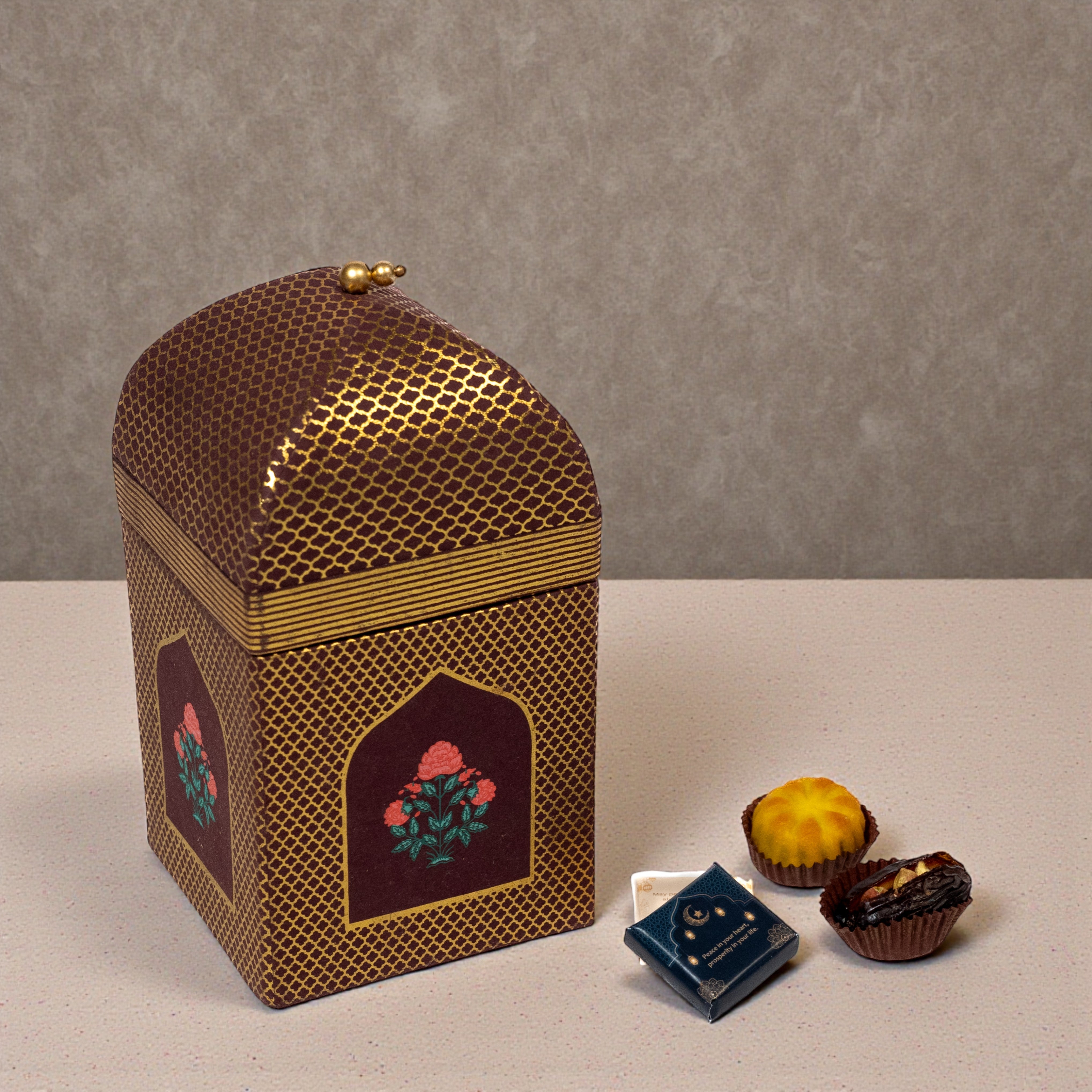 ZOROY Upcycled Luxury Eid & Ramadan Artisan Hamper – Eco-Friendly Artsan Box, Chocolates, Mamouls & Dates Tea time Hmaper