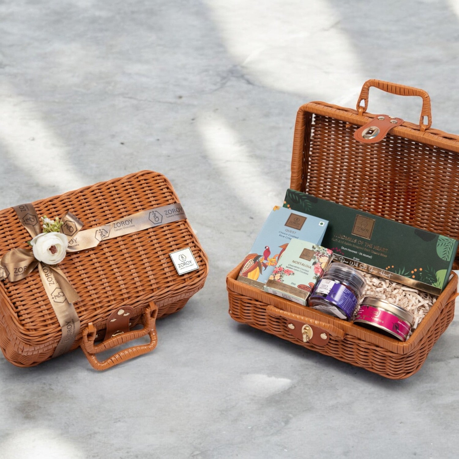 ZOROY Luxury Chocolate Anytime Mini Cane Picnic Hamper | Contains Chocolates, Premium Green Tea, Mixed Dried Berries | Keepsake Reusable Box | Ideal for Birthday, Anniversary, Corporate, House Warming, Wedding Diwali