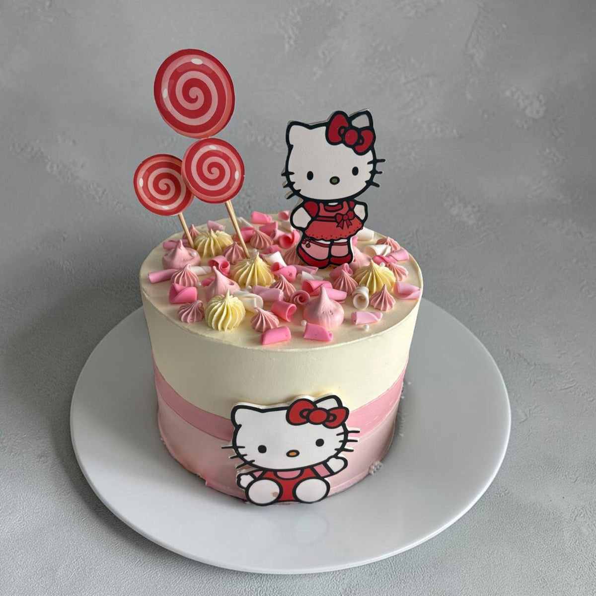 Hello Kitty Theme Birthday Cake