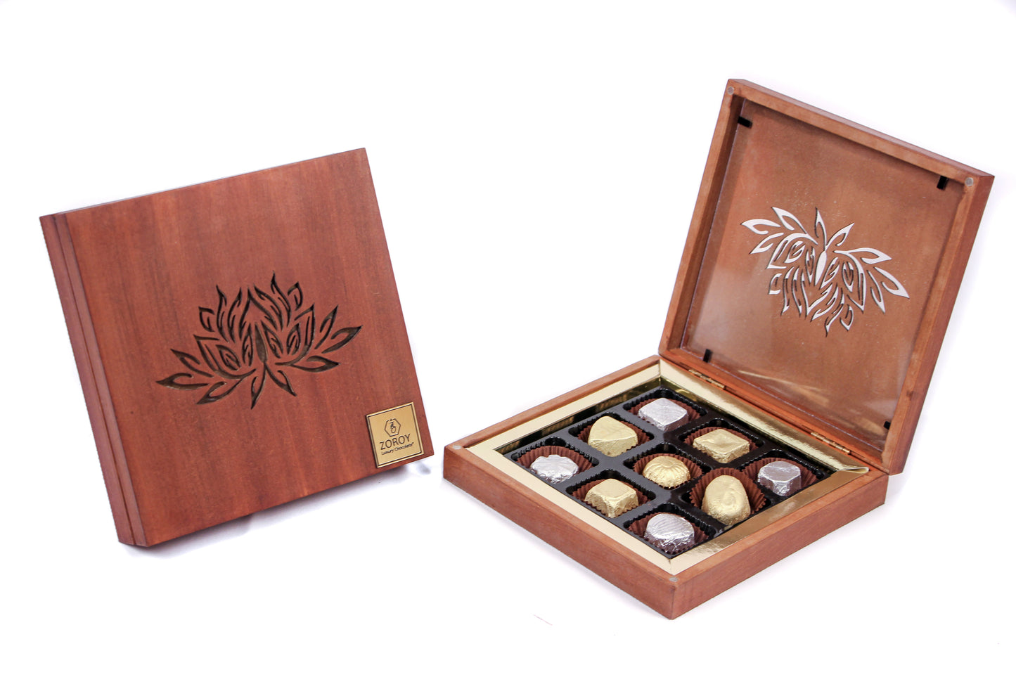 ZOROY Lotus laser wood box of 9 chocolates