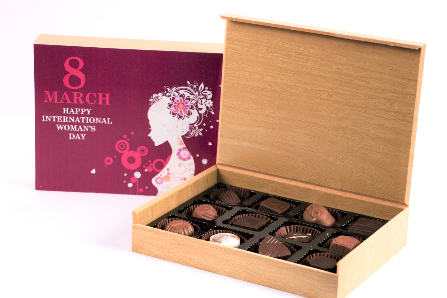ZOROY International Woman's Day Wooden Box of 12 chocolate pralines