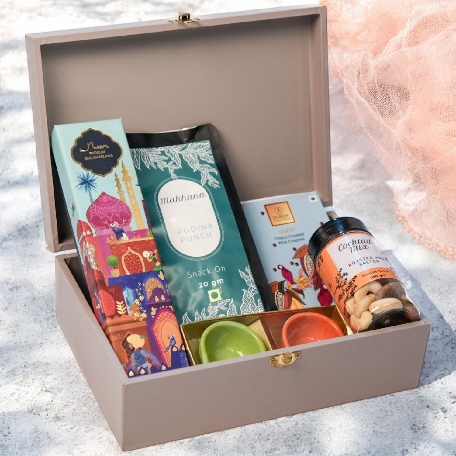 ZOROY Treasure Hamper (Medium) – Wooden Box with Premium Baklavas 4 Nos, Snack Pack 1 No, 100g Cocktail Mixed Nuts, 50g Chocolate Coated Rice Crispies, and 2 Ceramic Diyas- Ideal for Festive Diwali Gifting