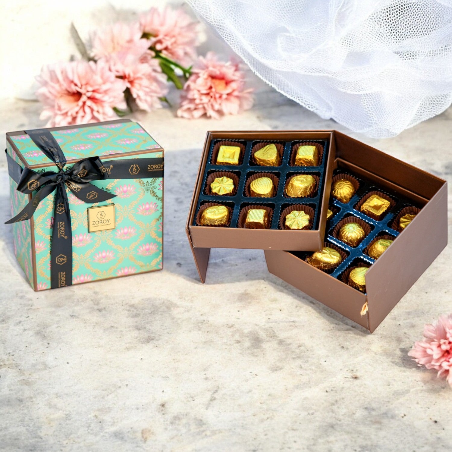 ZOROY Double decker special festive Collection box of 27 soft centered Chocolates ( 297 Gms)