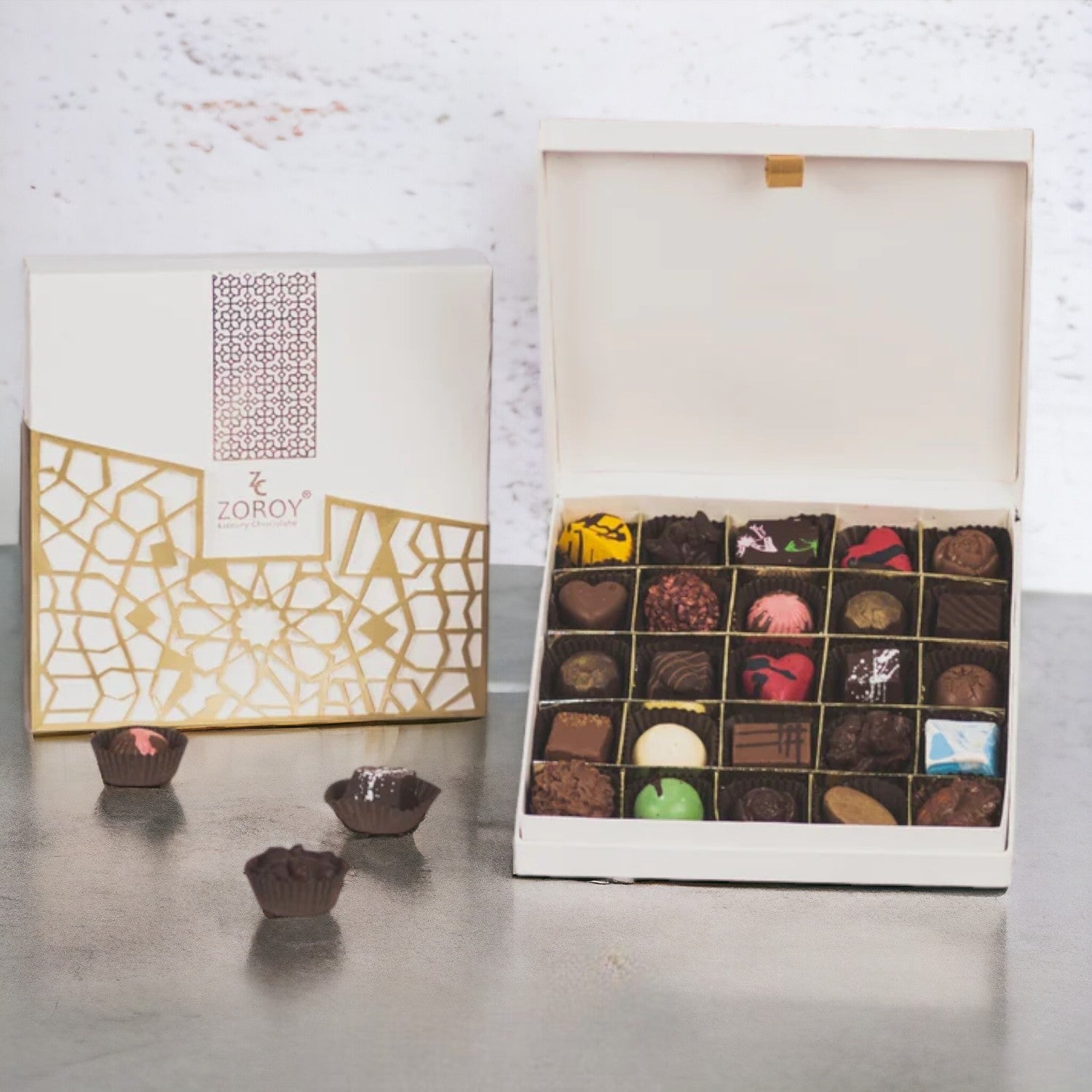 ZOROY Classy Leather feel elegant box with 25 assorted Delite Gift Box (275 Gms) - ZOROY