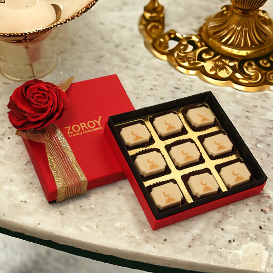 ZOROY Ramadan Gift box of 9 Eid Mubarak Message milk and white chocolate - 99 Gms