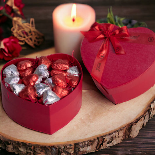 ZOROY Valentines Special- Heart box with 27 milk chocolate hearts