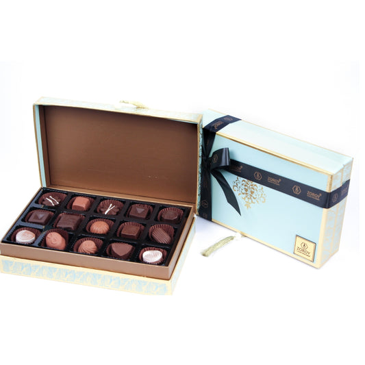 ZOROY Elegant Peacock Feather Box of 15 Assorted Delite Pralines Gift Pack (165 Gms)
