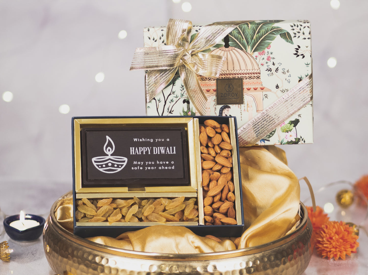 ZOROY Small Celebration Box with chocolate bar and dry fruits