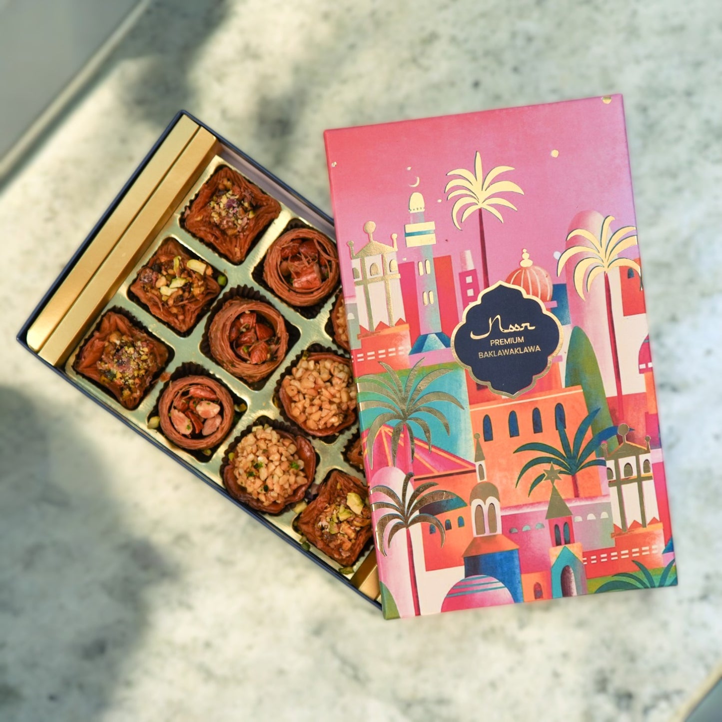 ZOROY Noor Premium Traditional Authentic Turkish Baklava – 12 Piece Assorted Gift Box, 260 g -  Middle Eastern Delight with Rich Nuts & Honey | Perfect Sweets for Special Occasions, Festivities, Gifting and Snacking