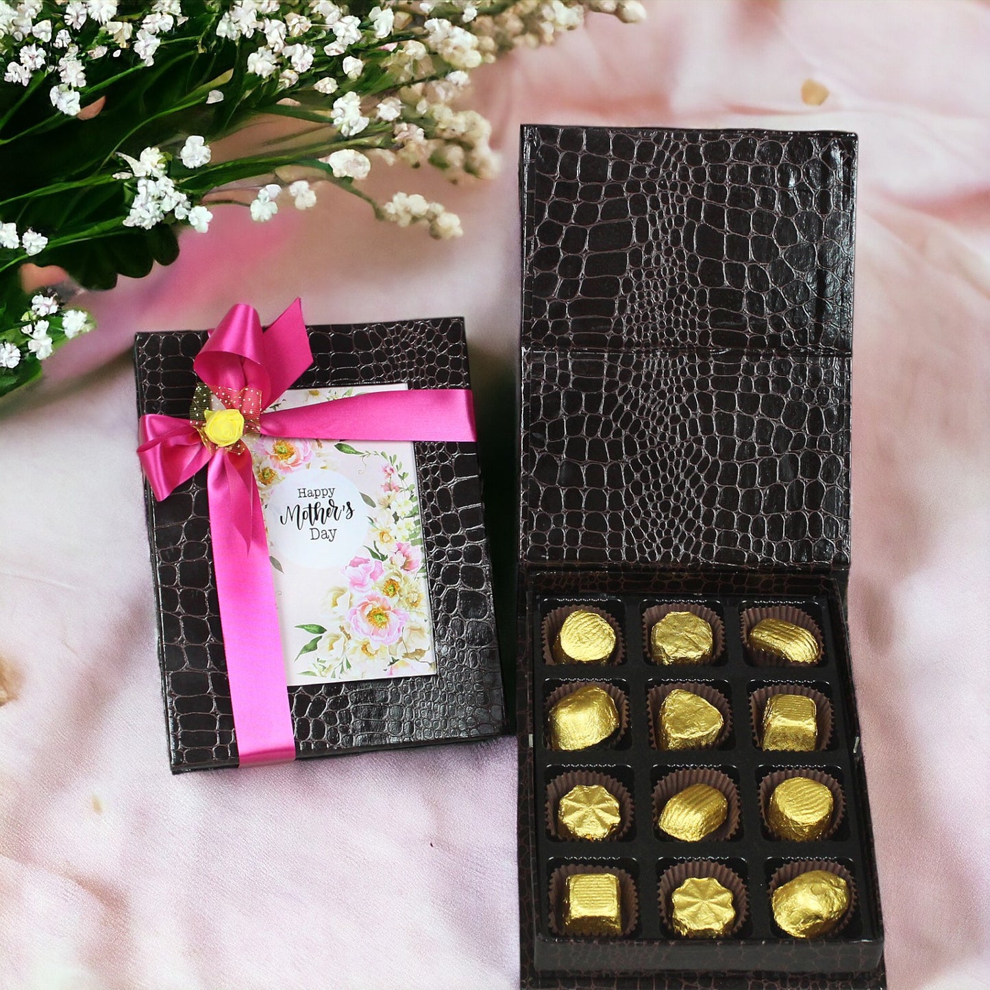 ZOROY Photo frame box of 12 assorted chocolates | Photo frame box| Keepsake box for mothers day