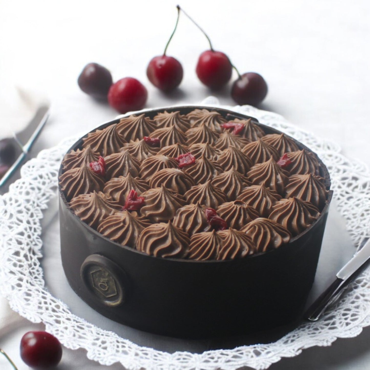 ZOROY Sugarfree Eggless Black Forest Cake