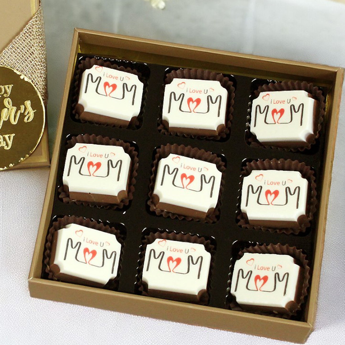ZOROY Mothers Day day Gift box of 9 I love you mom milk and white chocolate