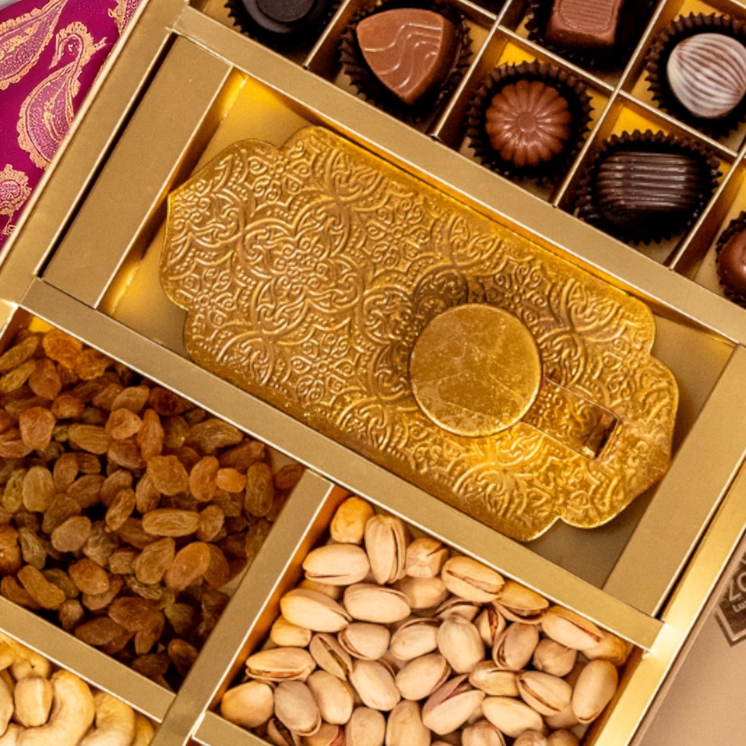 ZOROY Luxe Combo Hamper | Premium Assorted Dry Fruits & Chocolates with Metal Votive T-Light Holder | Diwali Festive & Corporate Gifting