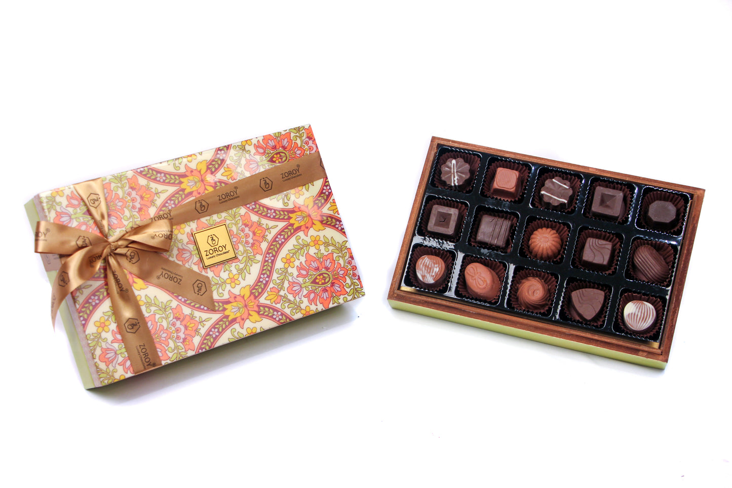 ZOROY Printed wooden box with 15 assorted chocolates
