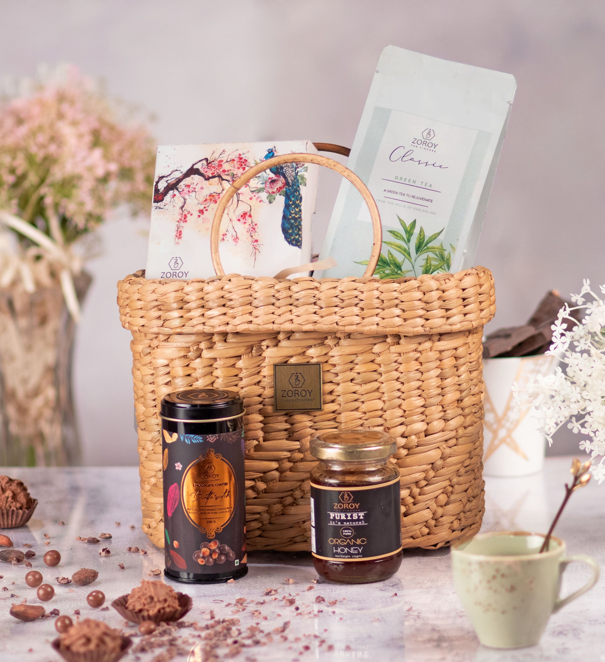 ZOROY Luxury Chocolate The Bangle Handle Weed Basketry | Green Tea | Organic Honey | Chocolate coated nuts | 100% Veg